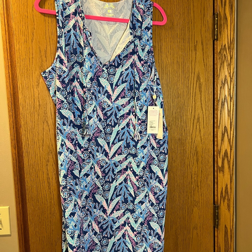 Lilly Pulitzer Blue Coverup with V-Neck Sleeveless Design w tassels -stretchy!!